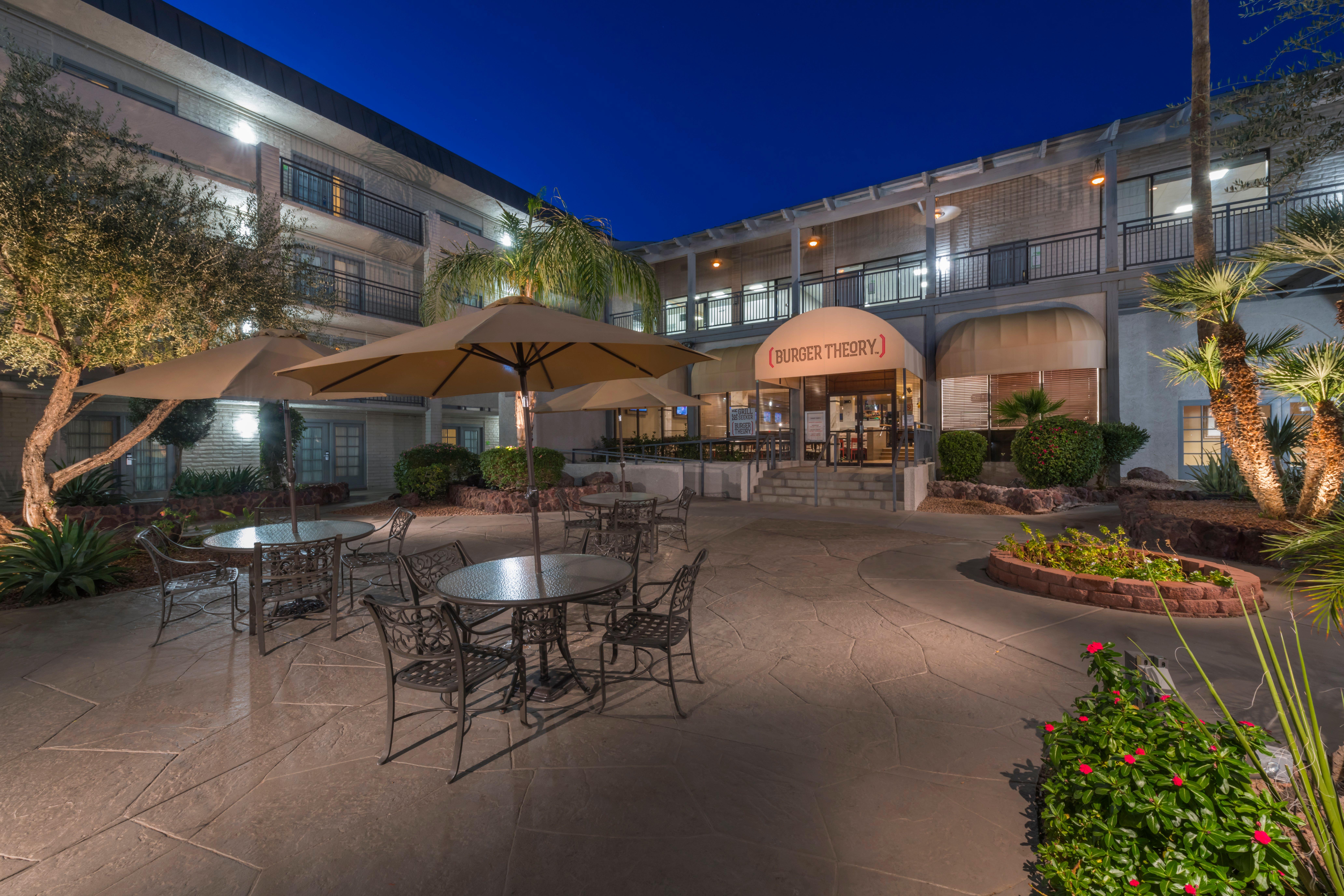Holiday Inn And Suites Phoenix Airport North By Ihg Eksteriør bilde