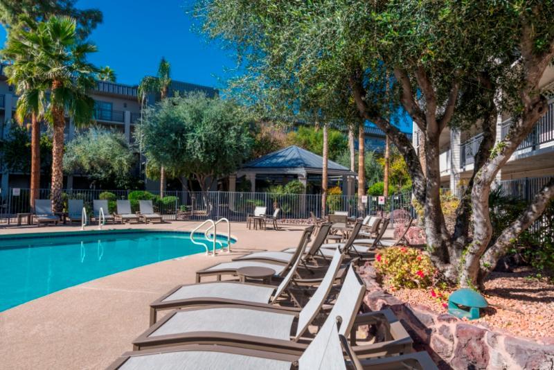 Holiday Inn And Suites Phoenix Airport North By Ihg Eksteriør bilde